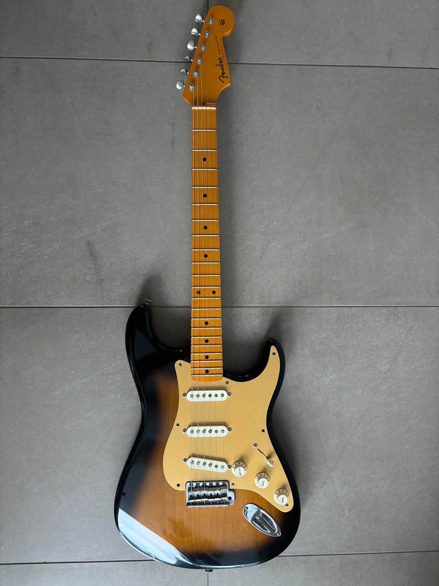 Fender Stratocaster Electric Guitar Eric Johnson Signature Virginia 2012