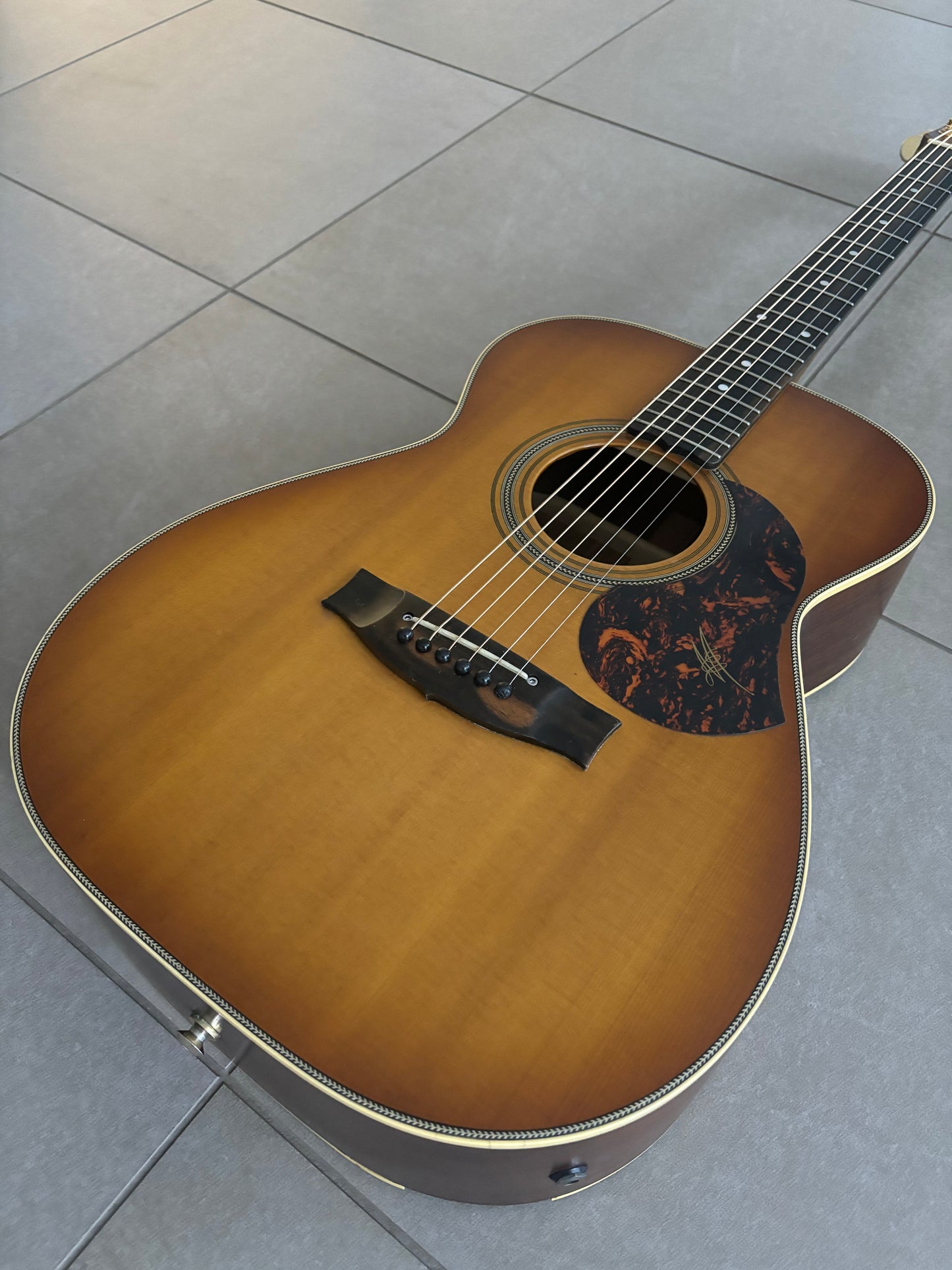 Maton EBG808 Nashville Acoustic Guitar