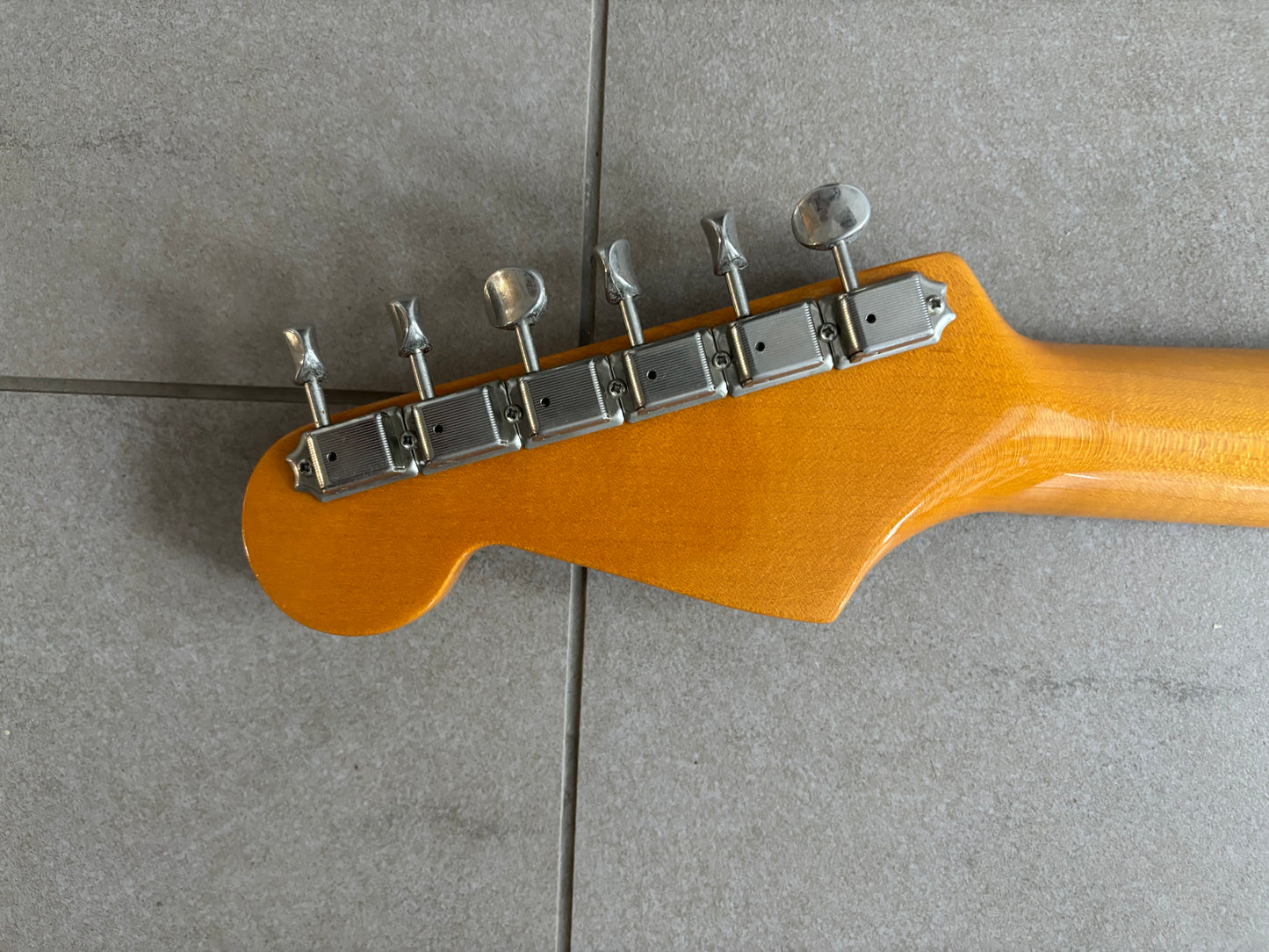 Fender Stratocaster Electric Guitar Eric Johnson Signature 2009