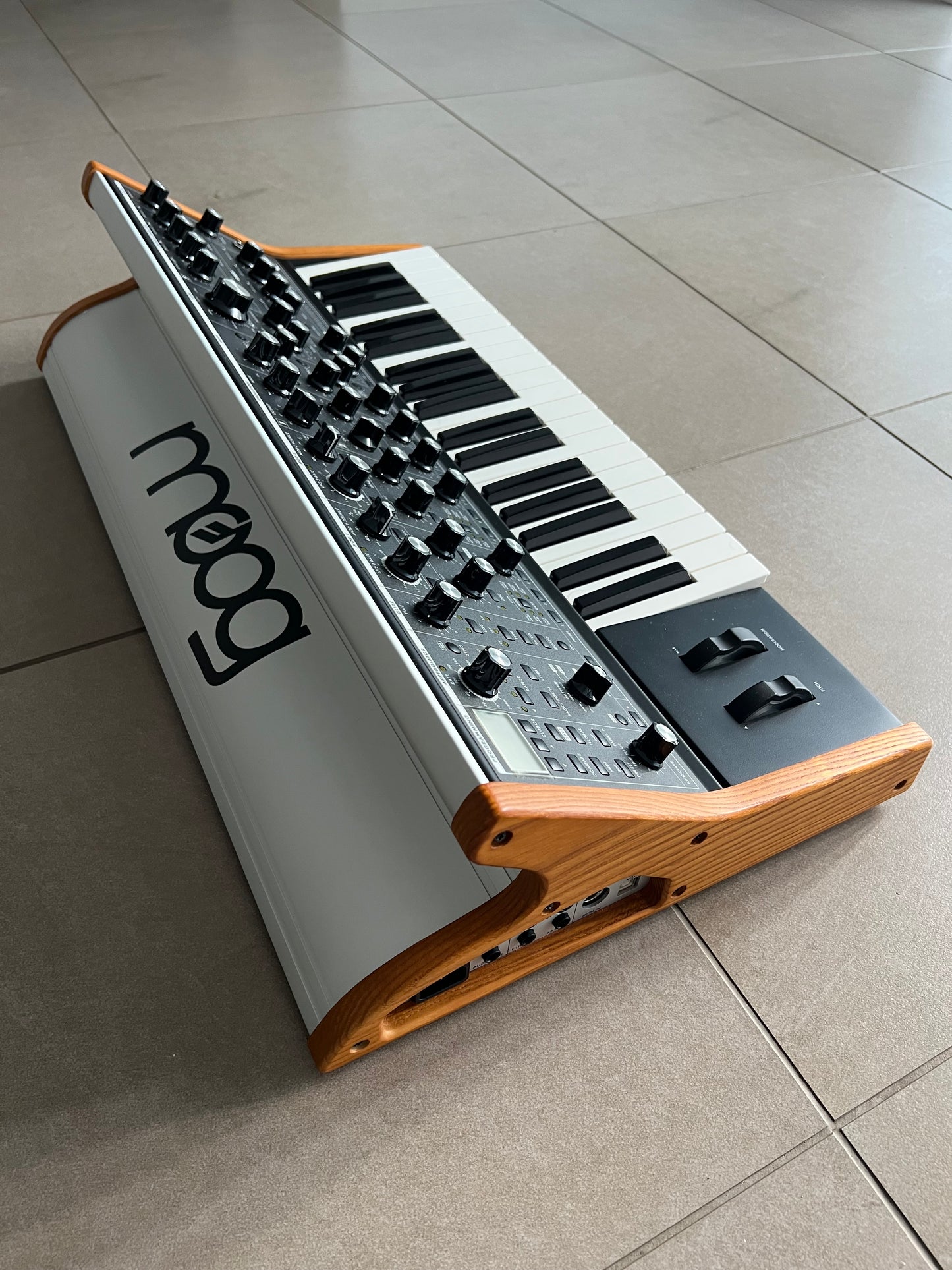 Moog Subsequent 37 Analogue Syntheziser