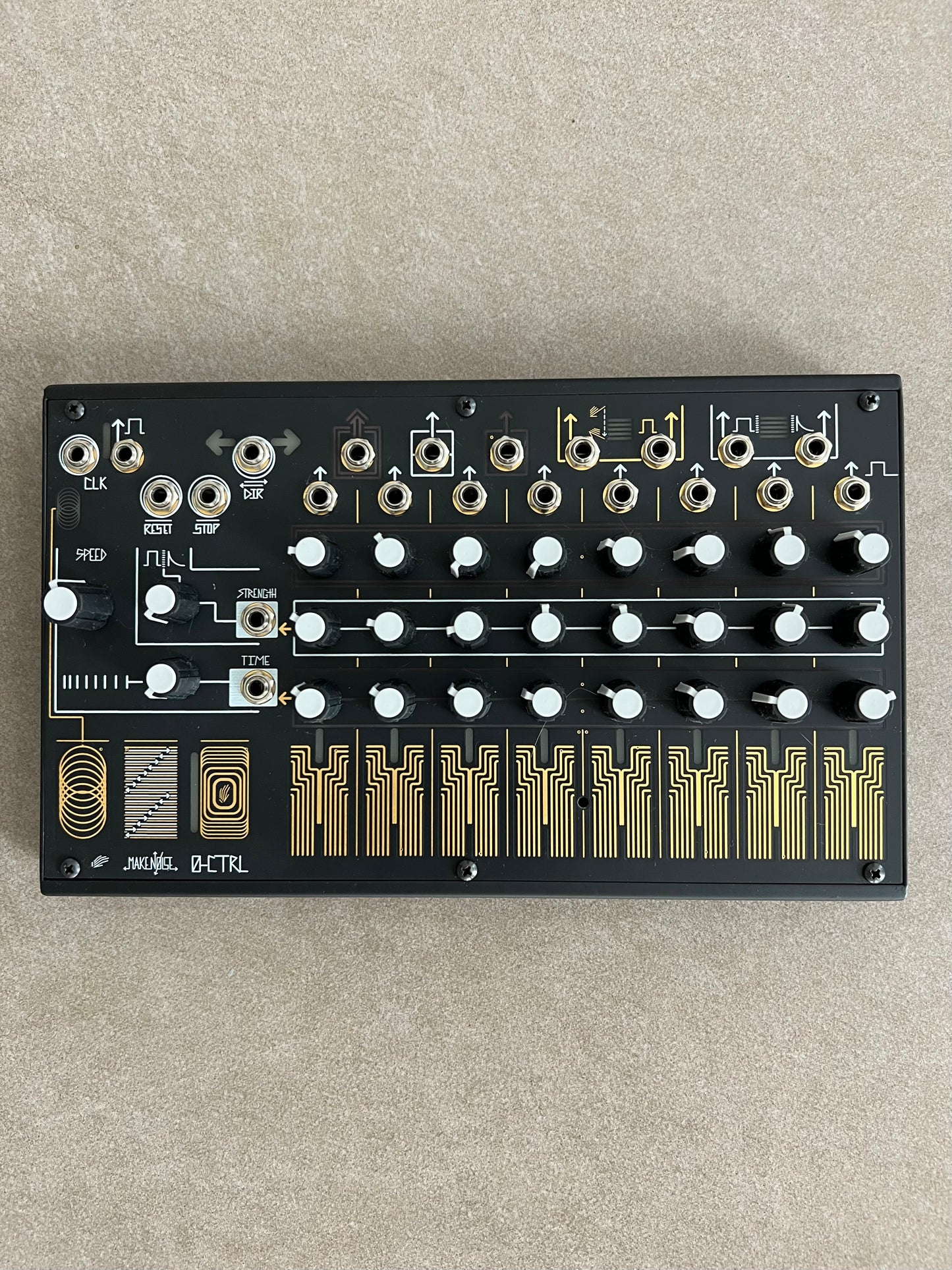 Make Noise 0-CTRL Patchable Desktop Sequencer