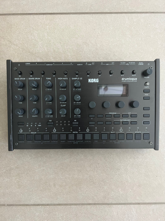 Korg Drumlogue Hybrid Drum Machine