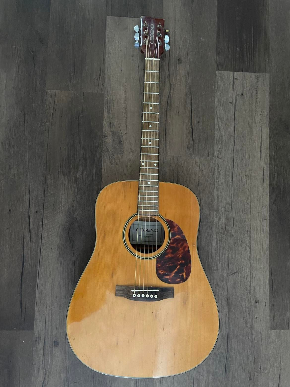 Legend Acoustic Guitar