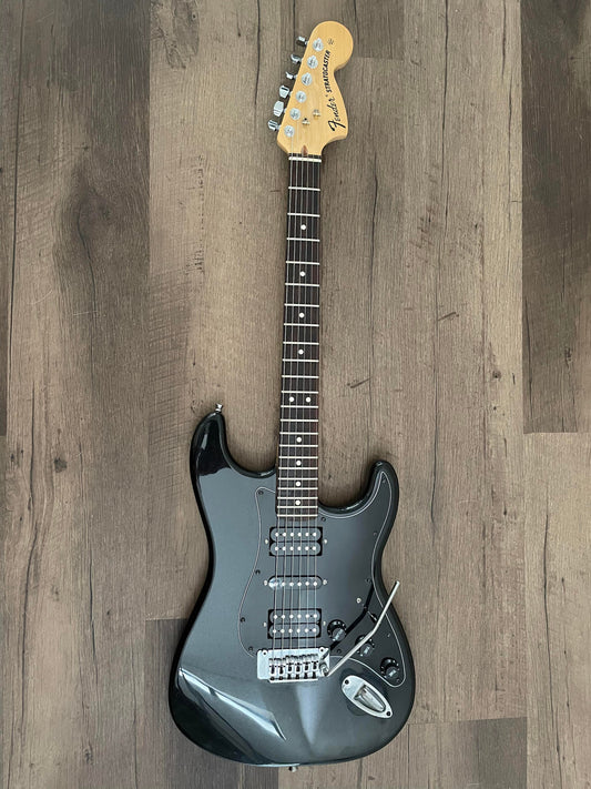 Fender Stratocaster Electric Guitar USA 2006