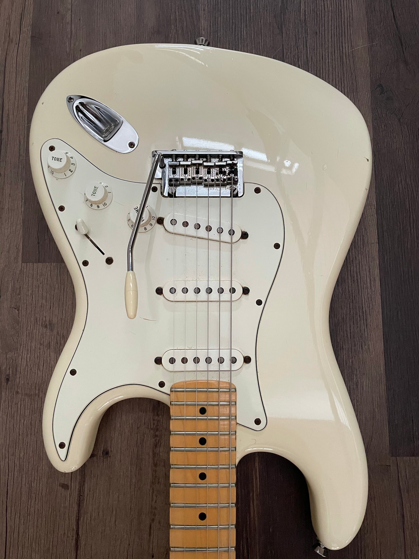 Fender American Standard Stratocaster Electric Guitar 2008