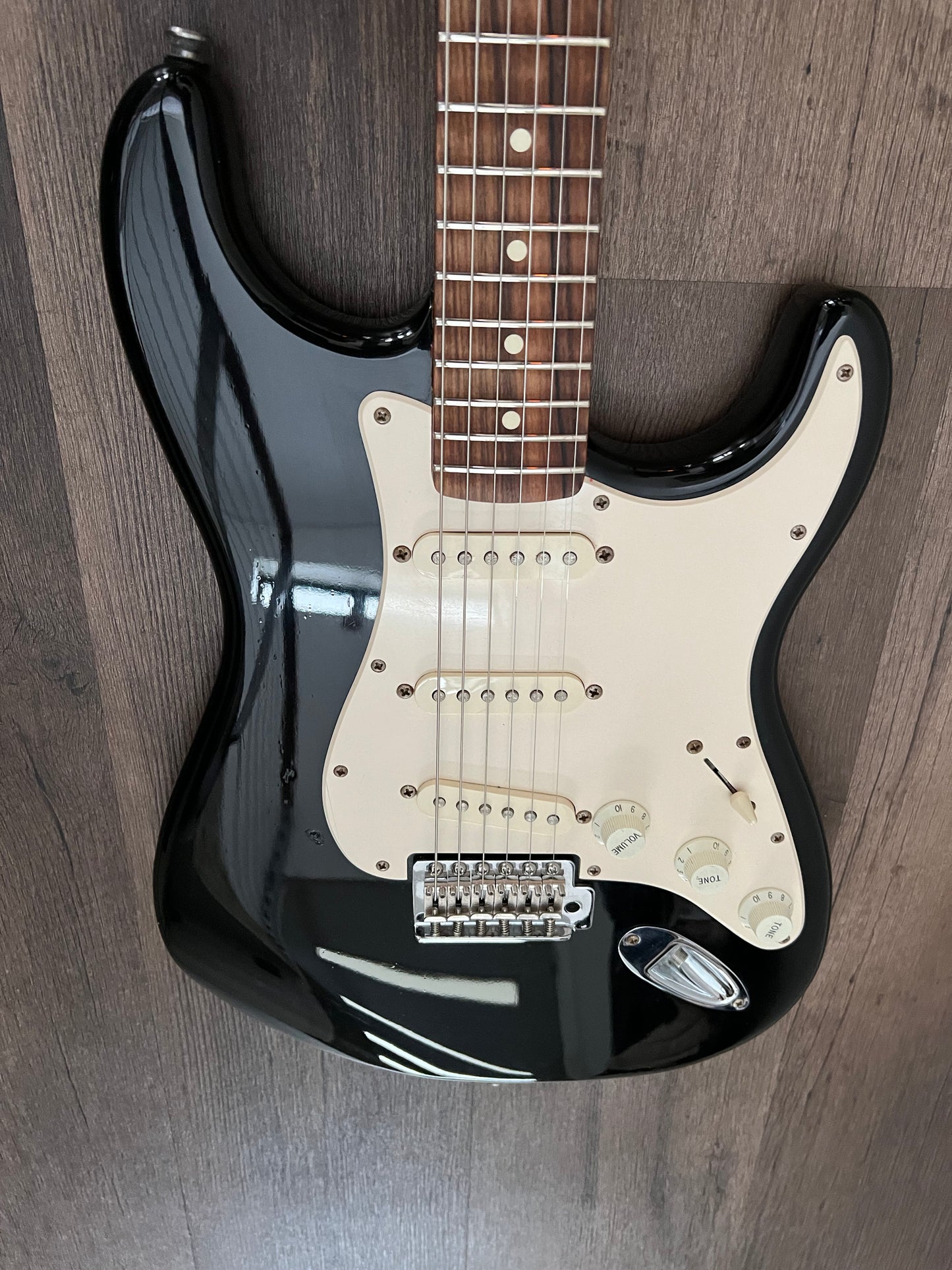 Fender Stratocaster Electric Guitar MIM 2021